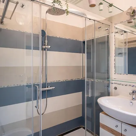 Kalbia Or Renovated, Functional, Intimate And *
