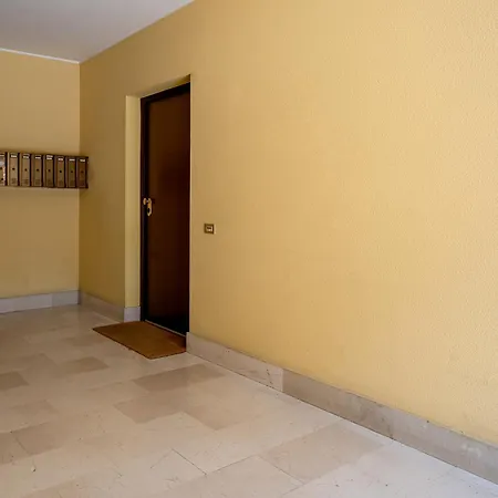 Kalbia Or Renovated, Functional, Intimate And Apartment