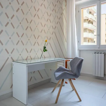Apartment Kalbia Or Renovated, Functional, Intimate And Cagliari