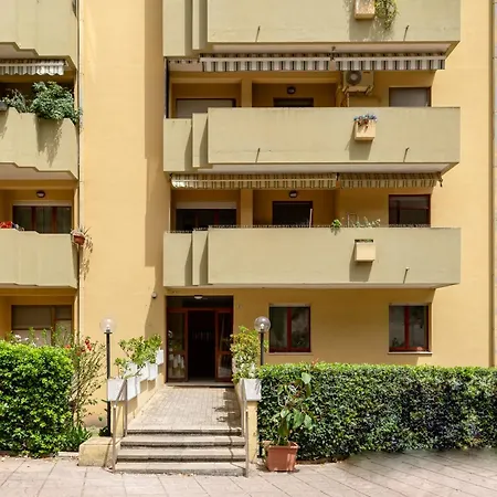 Kalbia Managed By Holydaisy - Renovated, Functional, Intimate And Appartement *