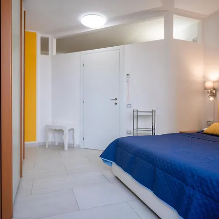 Kalbia Or Renovated, Functional, Intimate And Cagliari