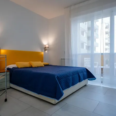 Kalbia Or Renovated, Functional, Intimate And Apartment *