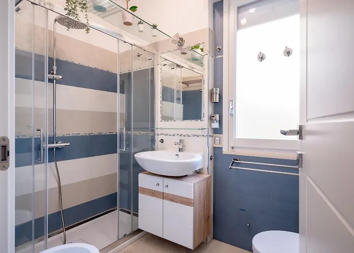 Kalbia Managed By Holydaisy - Renovated, Functional, Intimate And Apartamento *
