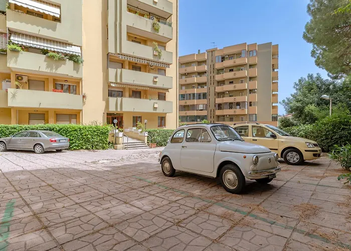 Kalbia Managed By Holydaisy - Renovated, Functional, Intimate And 칼리아리