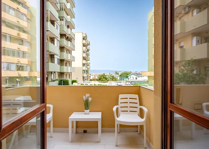 Kalbia Managed By Holydaisy - Renovated, Functional, Intimate And Apartamento *